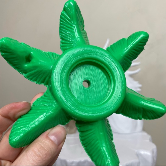 Krazy Straw Pineapple Plastic Sipper Cup 🍍 - Picture 5 of 11